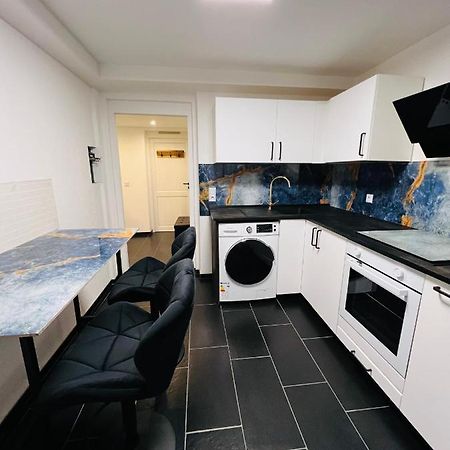 Souterrain 2 Zimmer Wohnung Freiburg Seepark Bagian luar foto