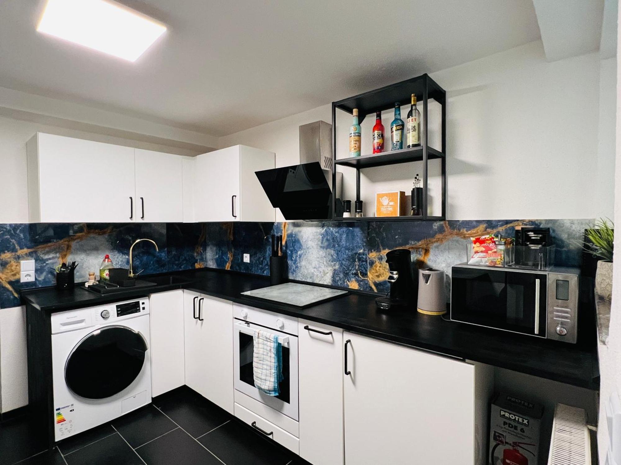 Souterrain 2 Zimmer Wohnung Freiburg Seepark Bagian luar foto